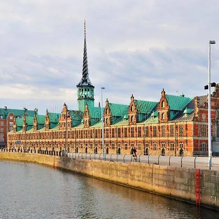 Stylish Loft In The Heart Of Cph *