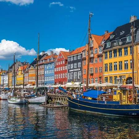 Апартаменты Stylish Loft In The Heart Of Cph